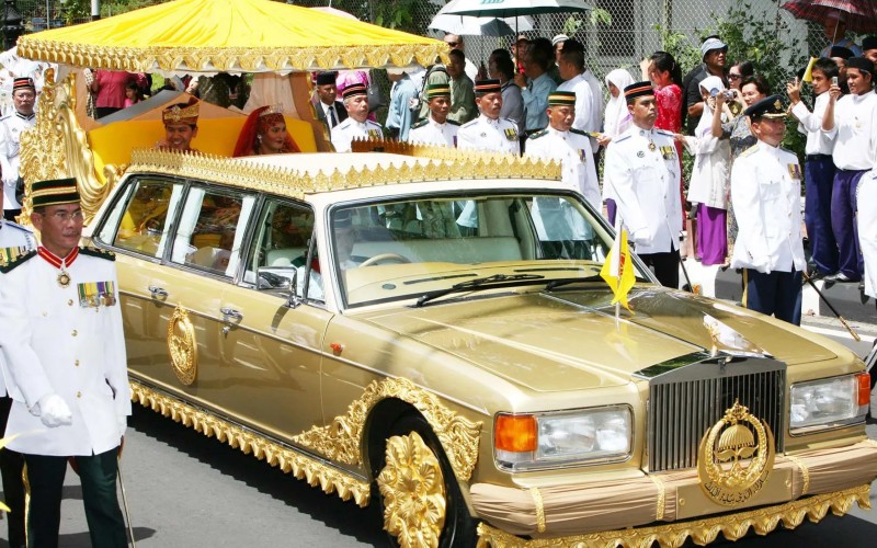 Luxury life of Brunei Sultan