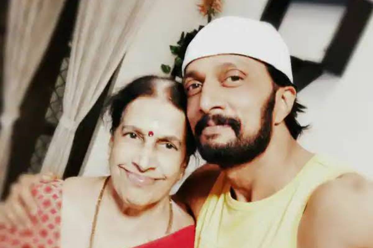 Kichcha Sudeep on Mother