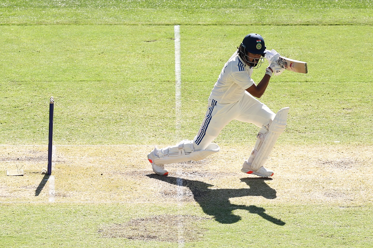 KL Rahul shuts critics with gutsy fifty in Perth Test vs Australia