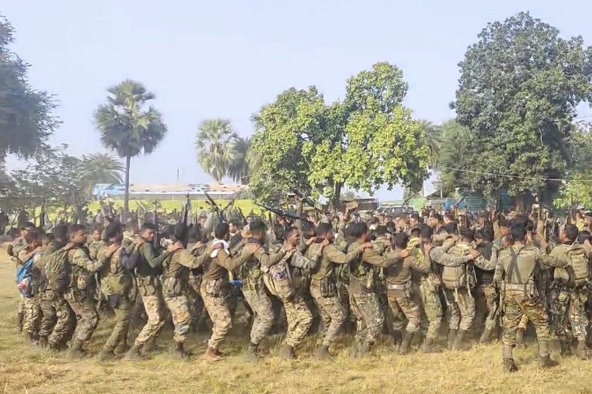 Sukma Encounter: Guns In Hand, Soldiers Dance To Celebrate Killing Of Naxals In Sukma Encounter-Watch