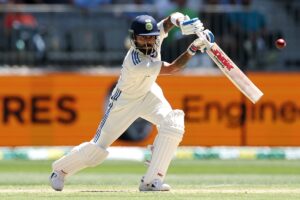 unil Gavaskar backs Virat Kohli to hit Brisbane Test hundred